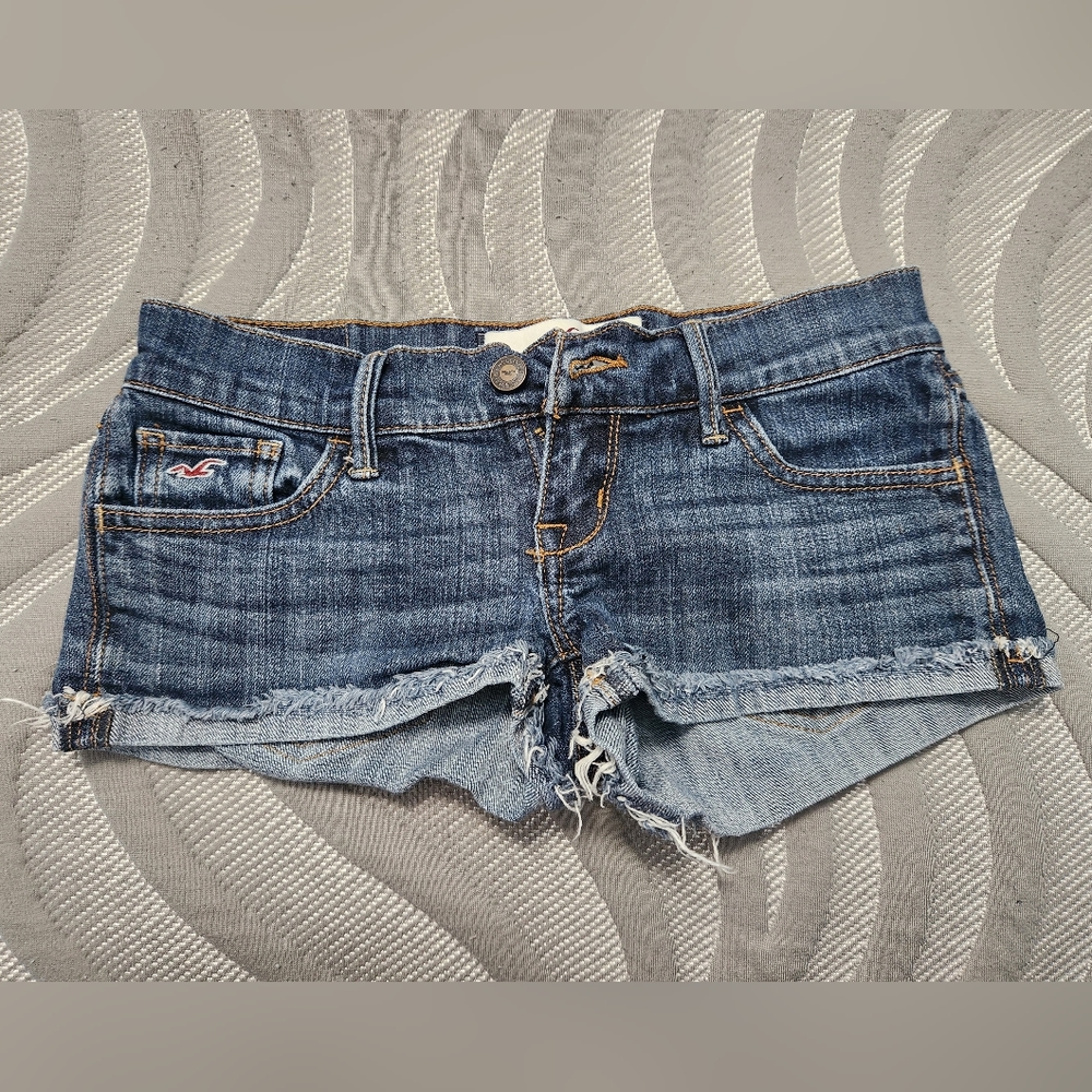 Lowrise Hollister Jean shorts